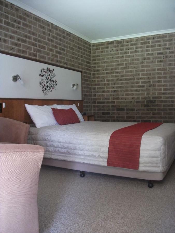 Idlewilde Town & Country Motor Inn Pambula Exterior photo